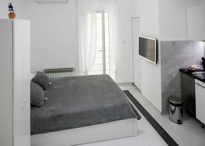 Natalie's * Belgrád